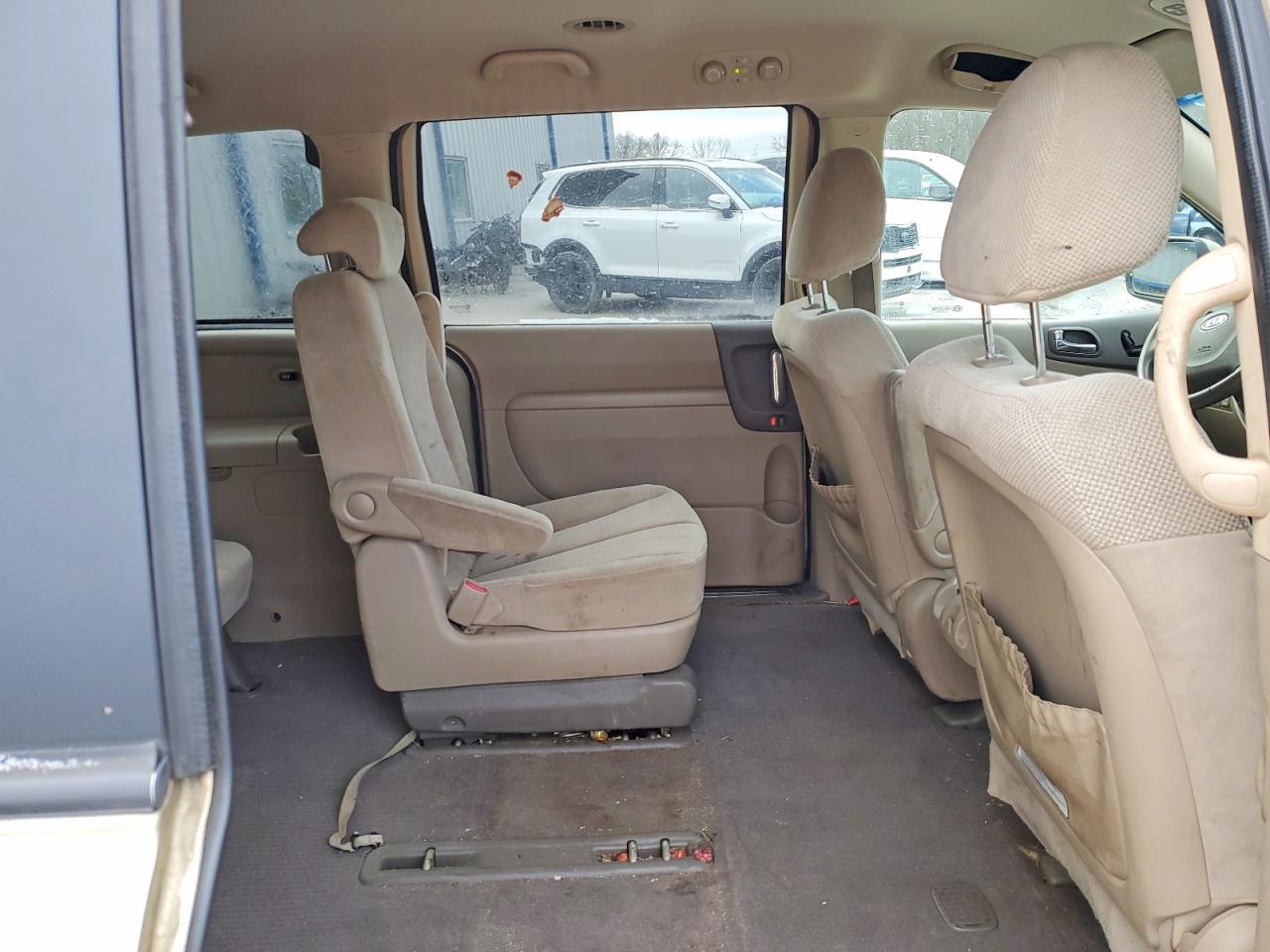 2010 KIA SEDONA