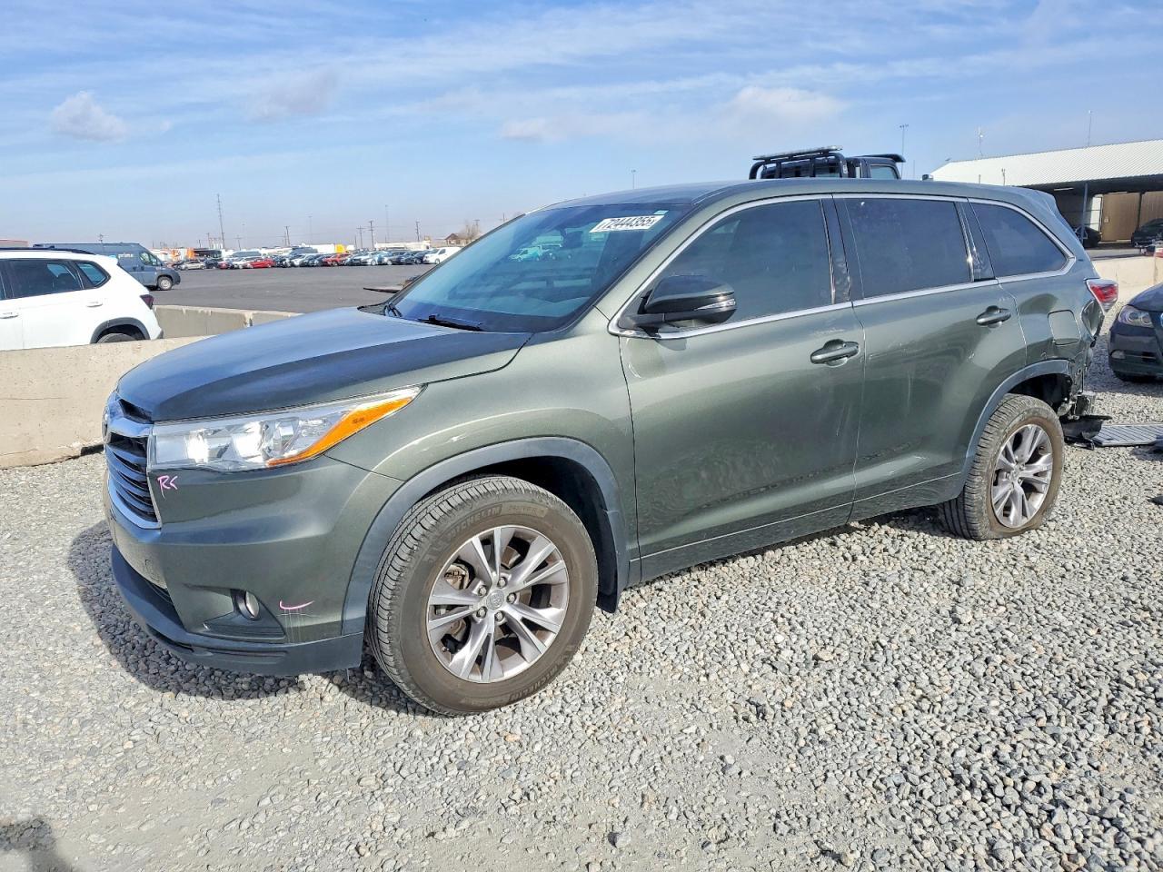 2015 TOYOTA HIGHLANDER