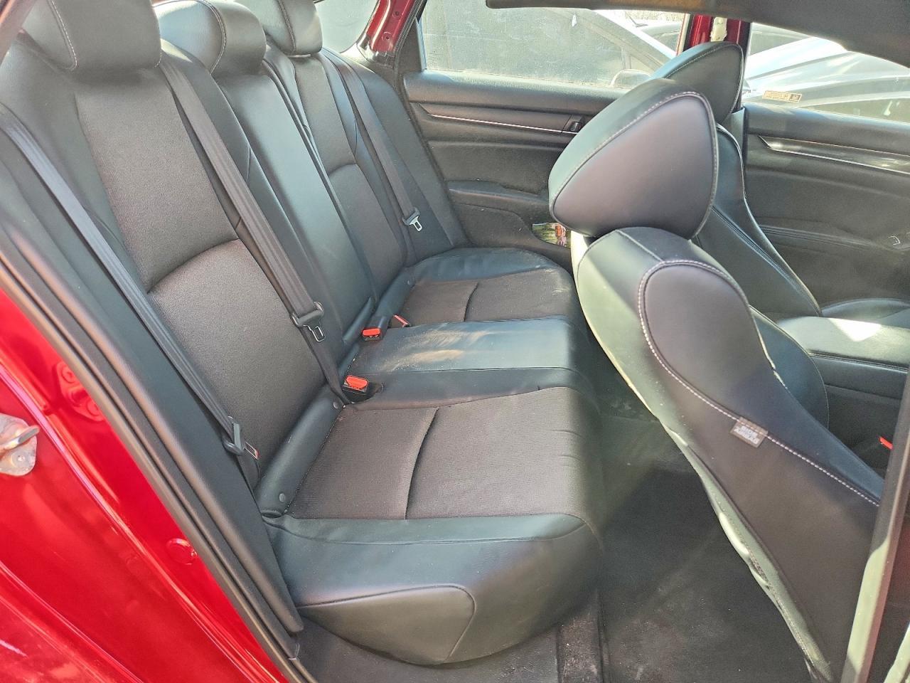 2018 HONDA ACCORD
