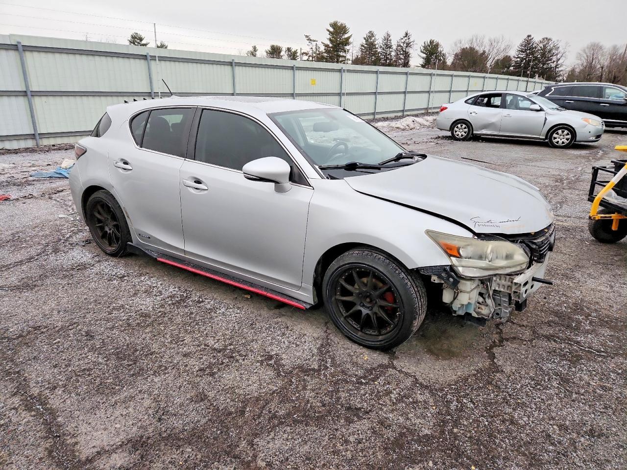 2012 LEXUS CT 200