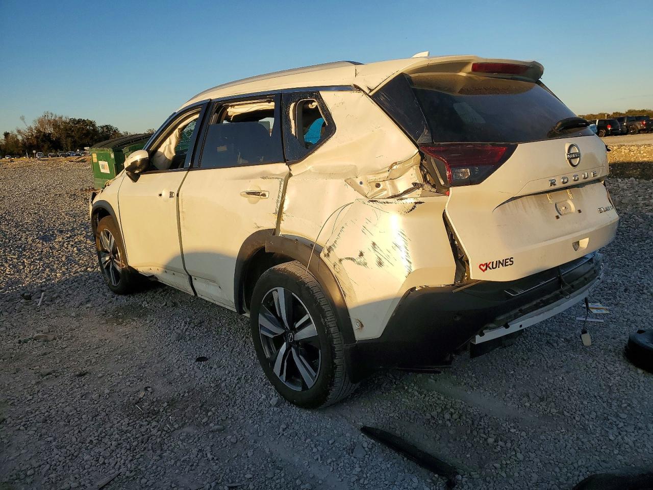 2022 NISSAN ROGUE