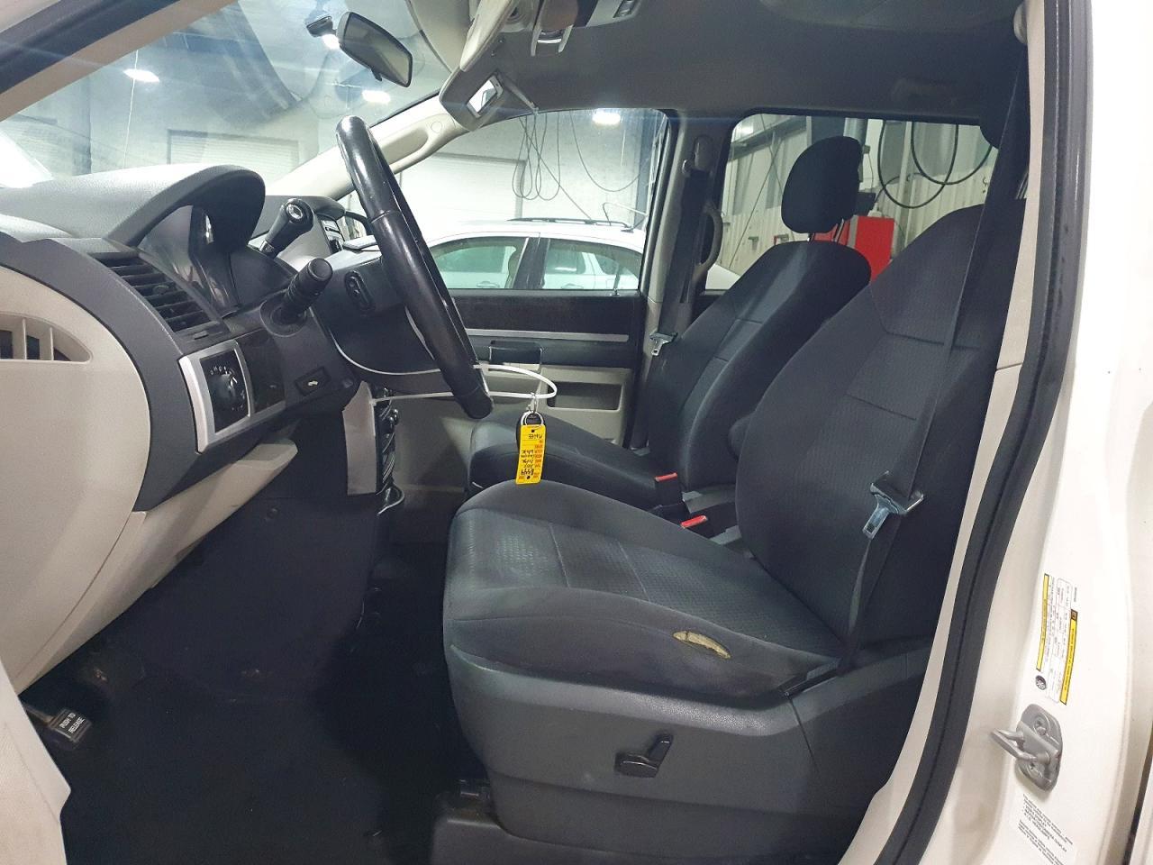 2010 DODGE GRAND CARAVAN