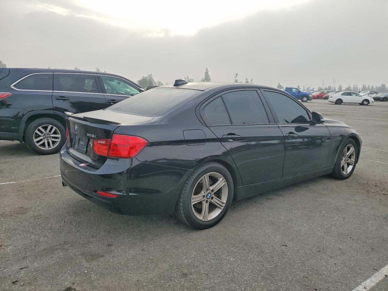 2014 BMW 3 SERIES