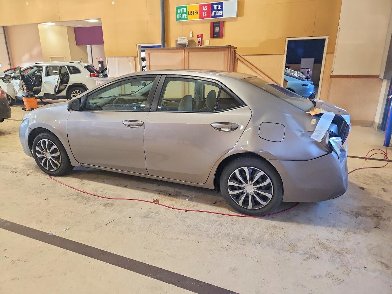 2015 TOYOTA COROLLA