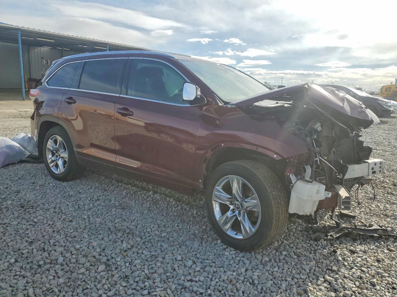 2016 TOYOTA HIGHLANDER