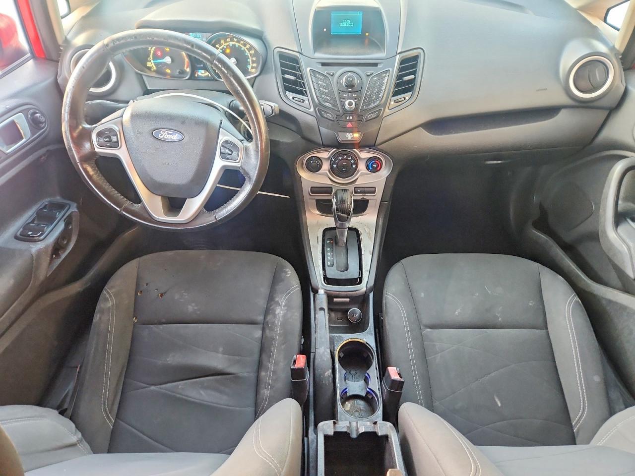 2014 FORD Fiesta