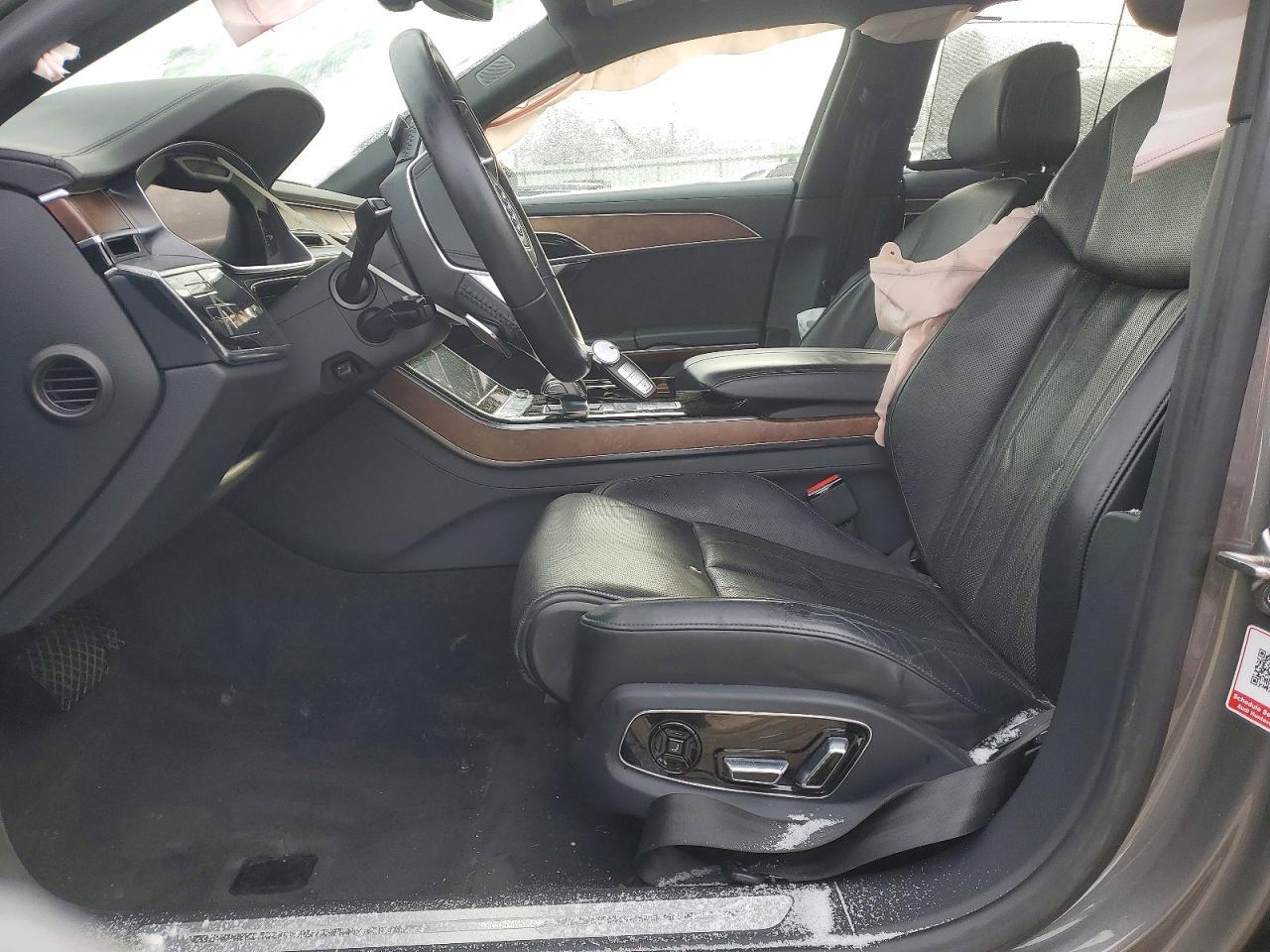 2019 AUDI A8