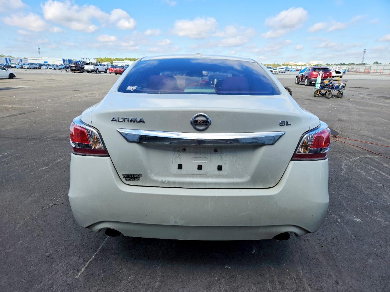 2015 NISSAN ALTIMA
