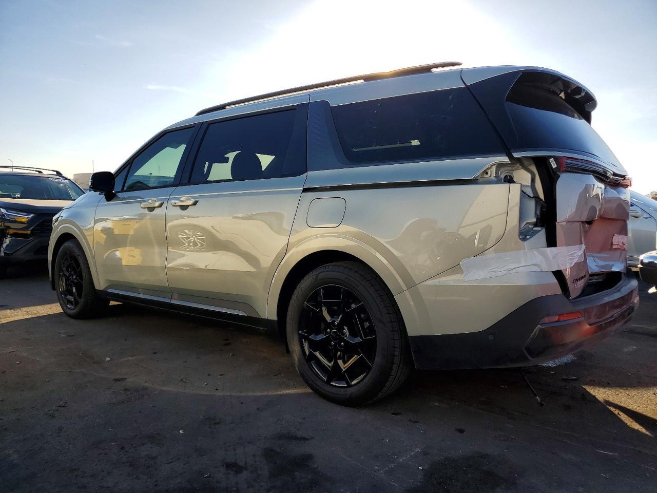2026 KIA Carnival