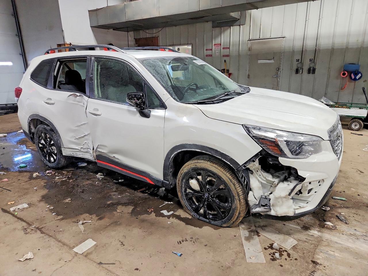 2021 SUBARU FORESTER