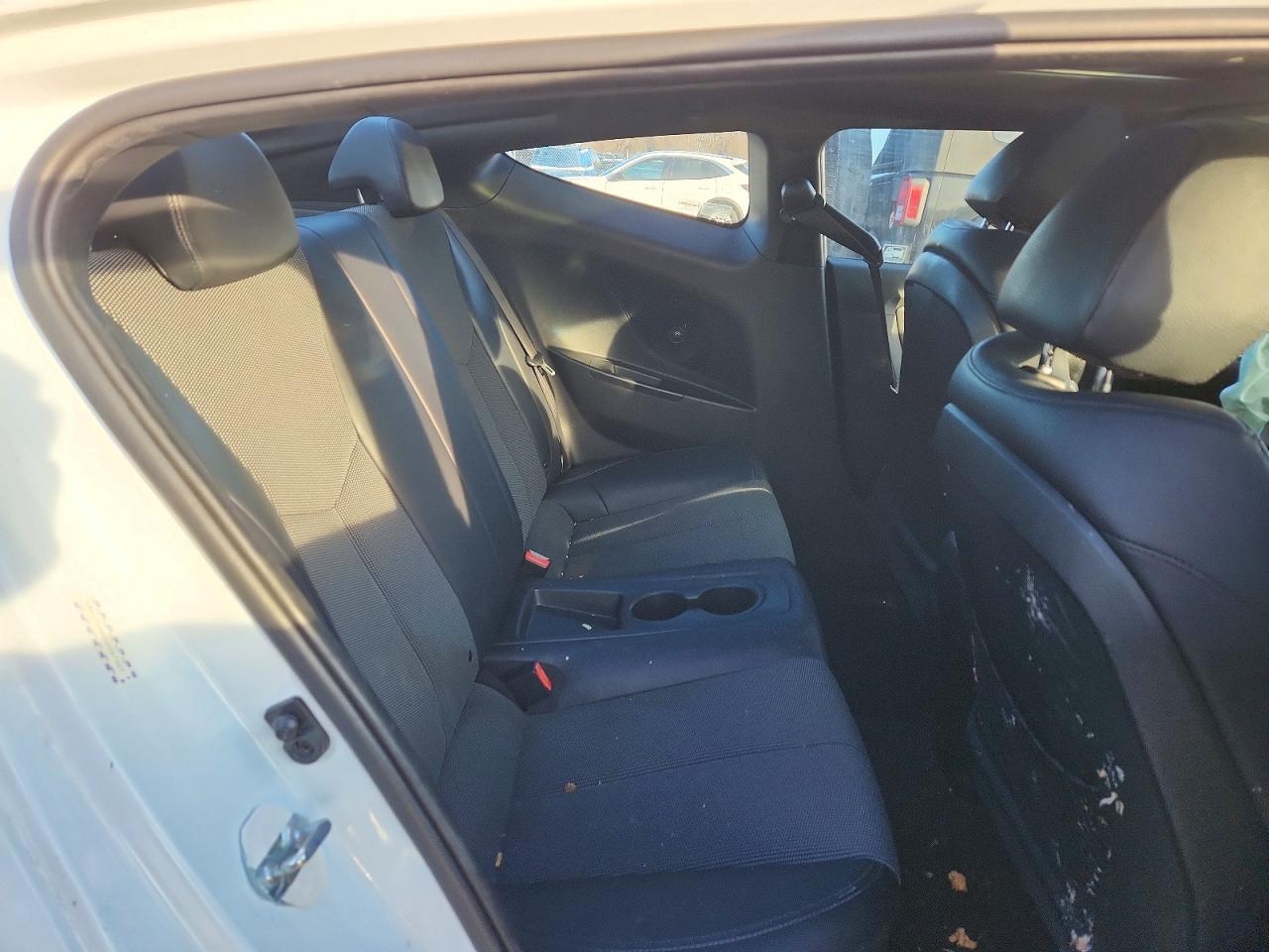 2016 HYUNDAI VELOSTER