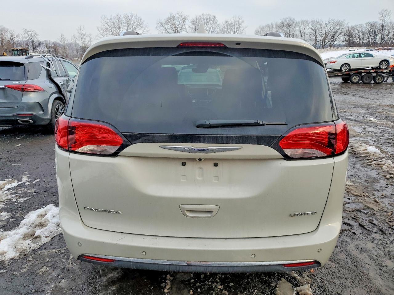 2019 CHRYSLER Pacifica