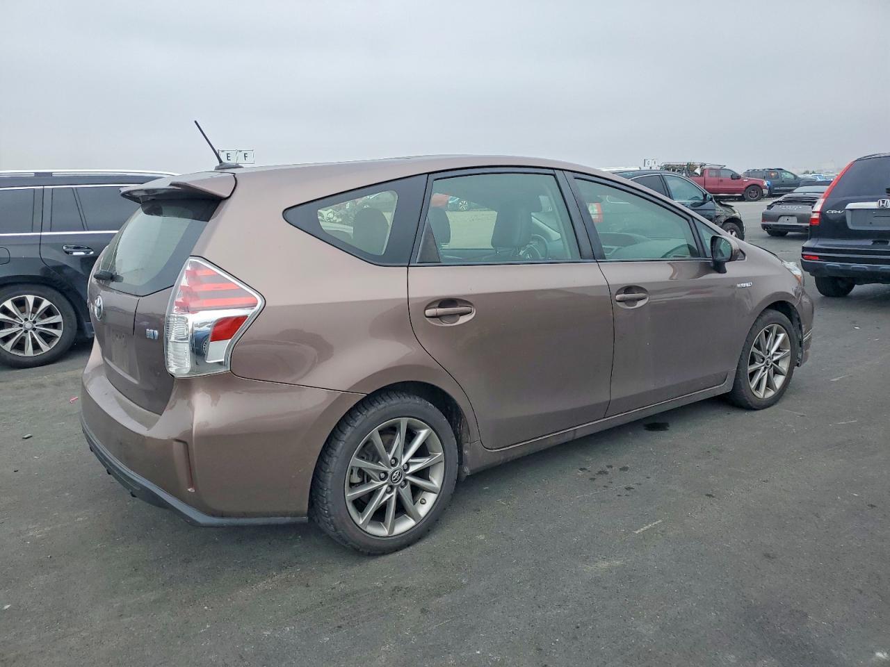 2017 TOYOTA PRIUS V