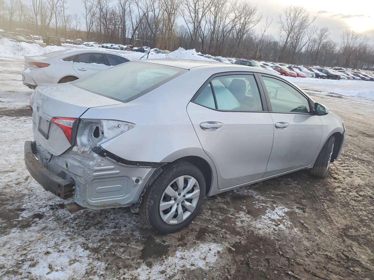 2016 TOYOTA COROLLA