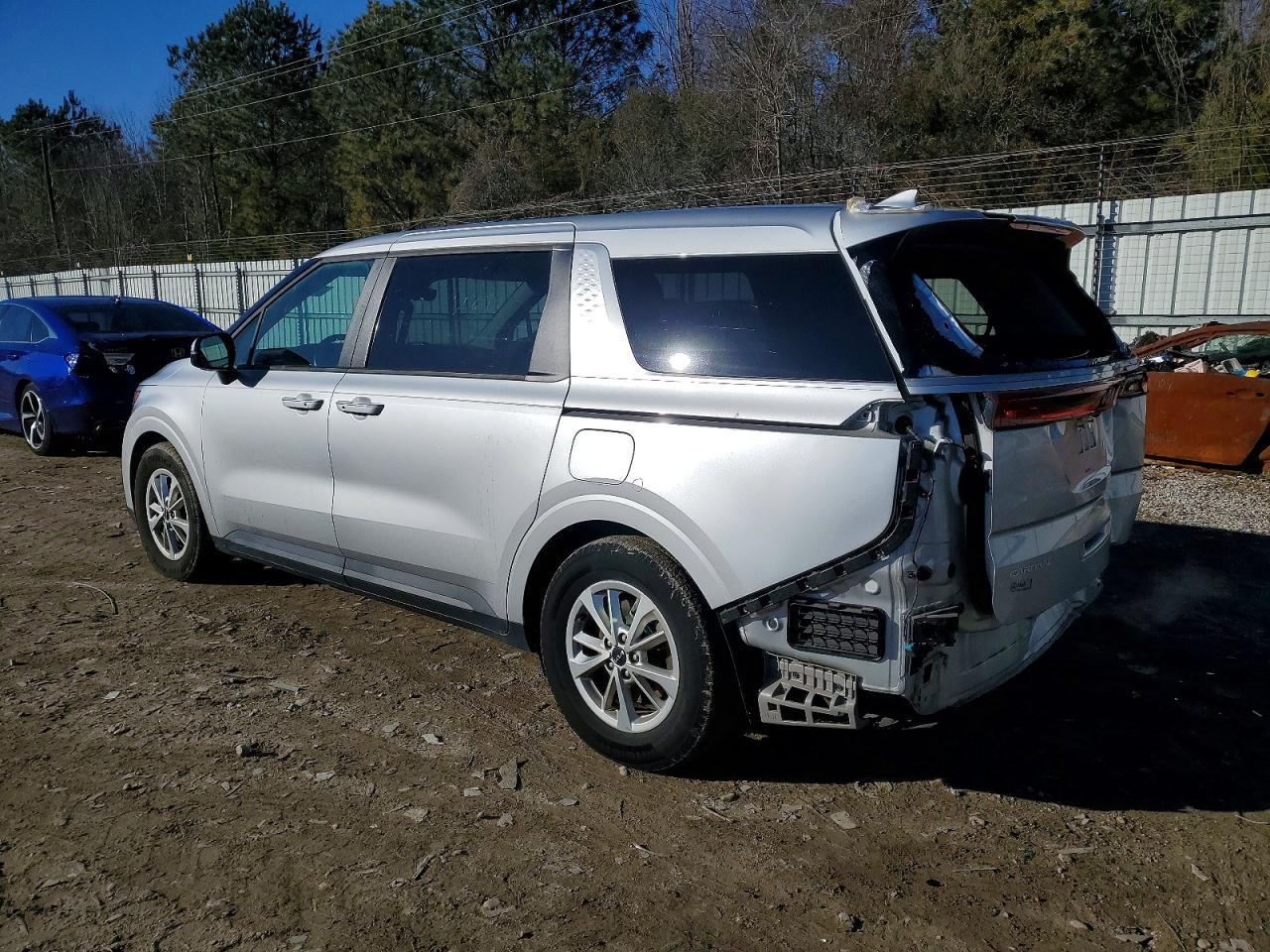 2023 KIA Carnival