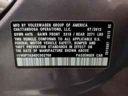 2013 VOLKSWAGEN Passat
