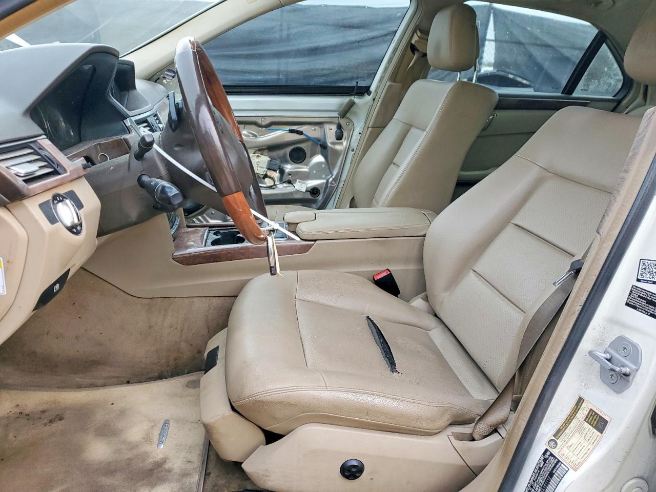 2010 MERCEDES-BENZ E-Class