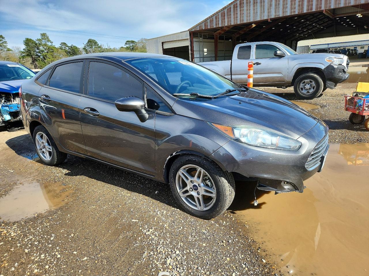 2018 FORD Fiesta