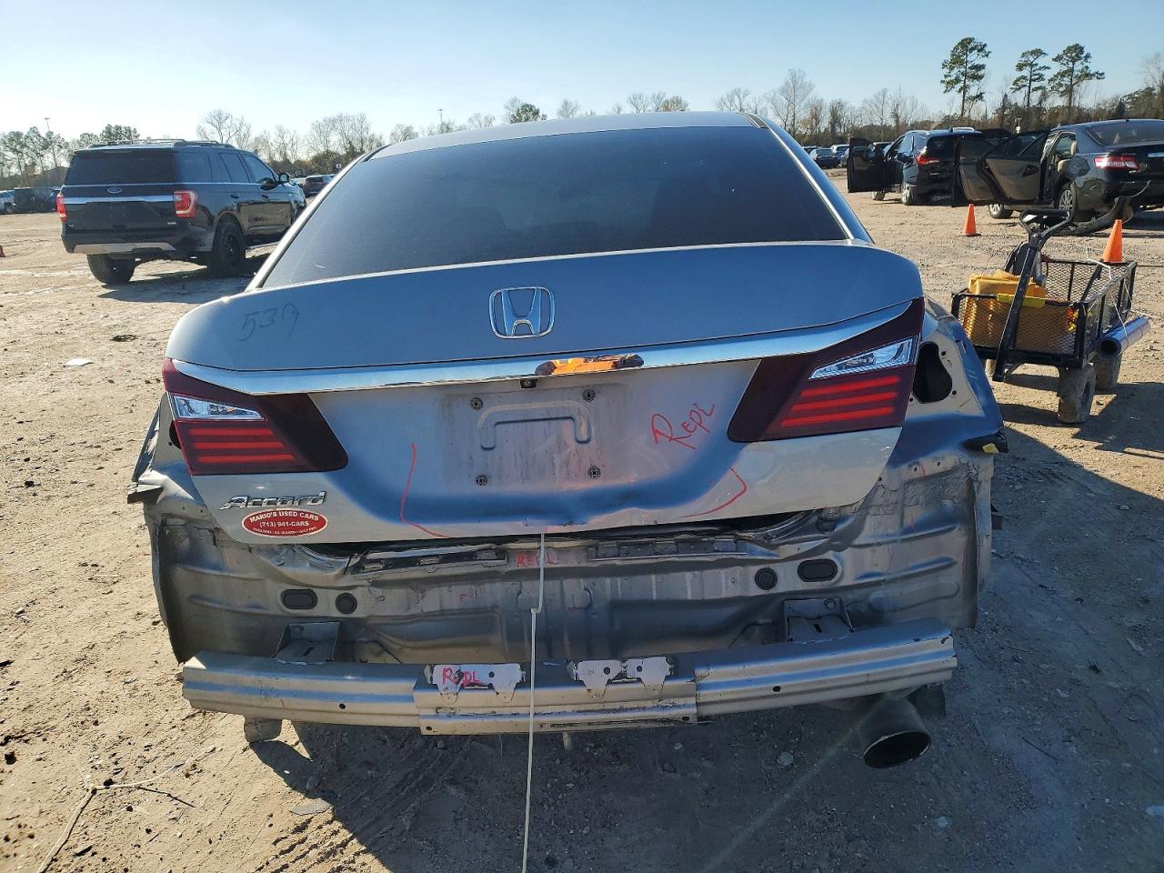 2017 HONDA ACCORD