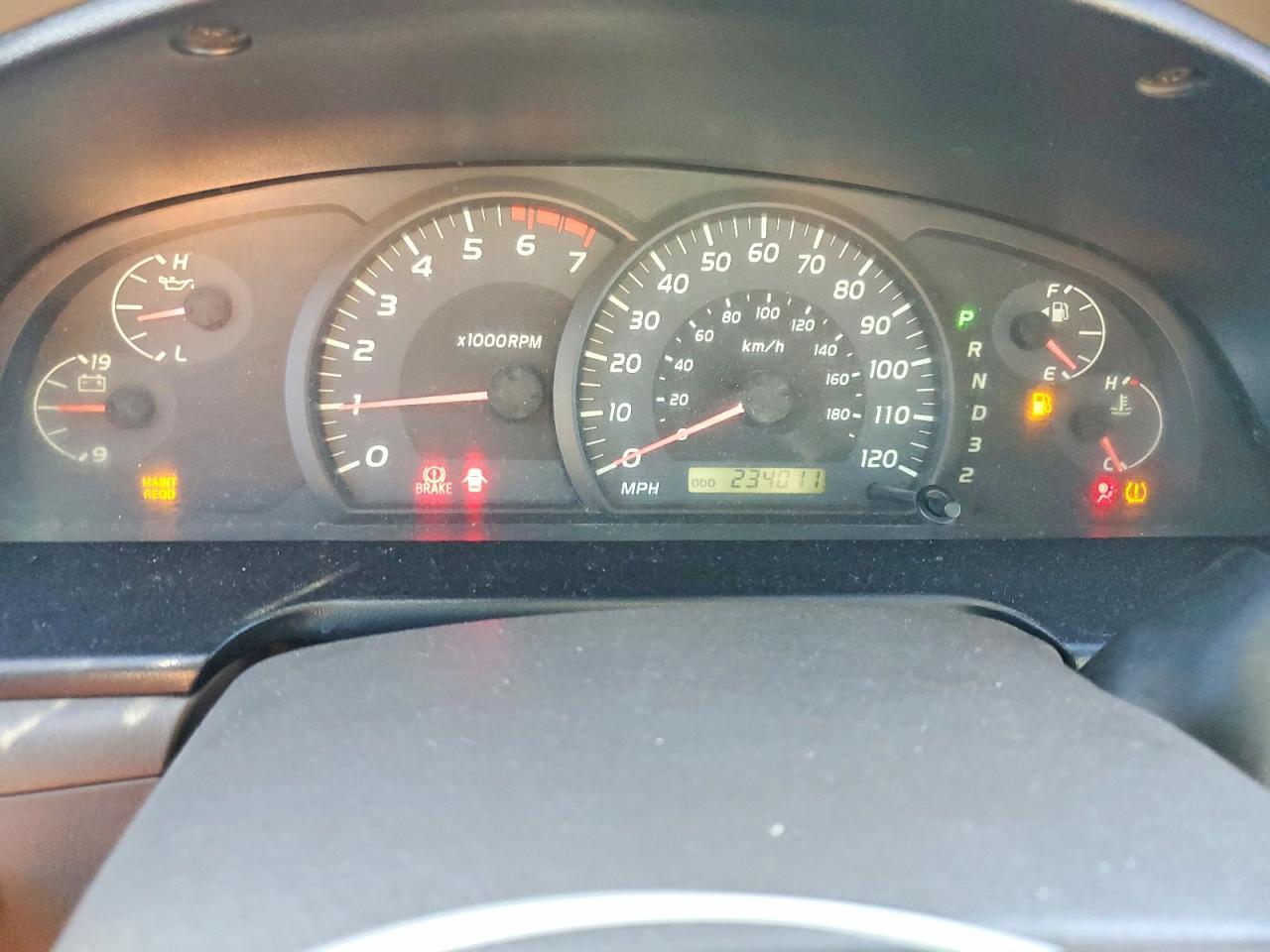 2005 TOYOTA TUNDRA