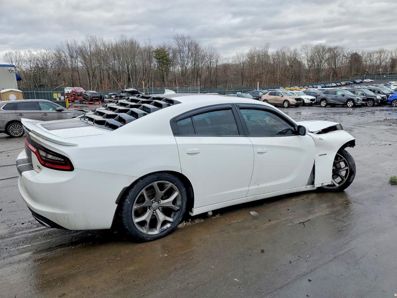 2015 DODGE CHARGER