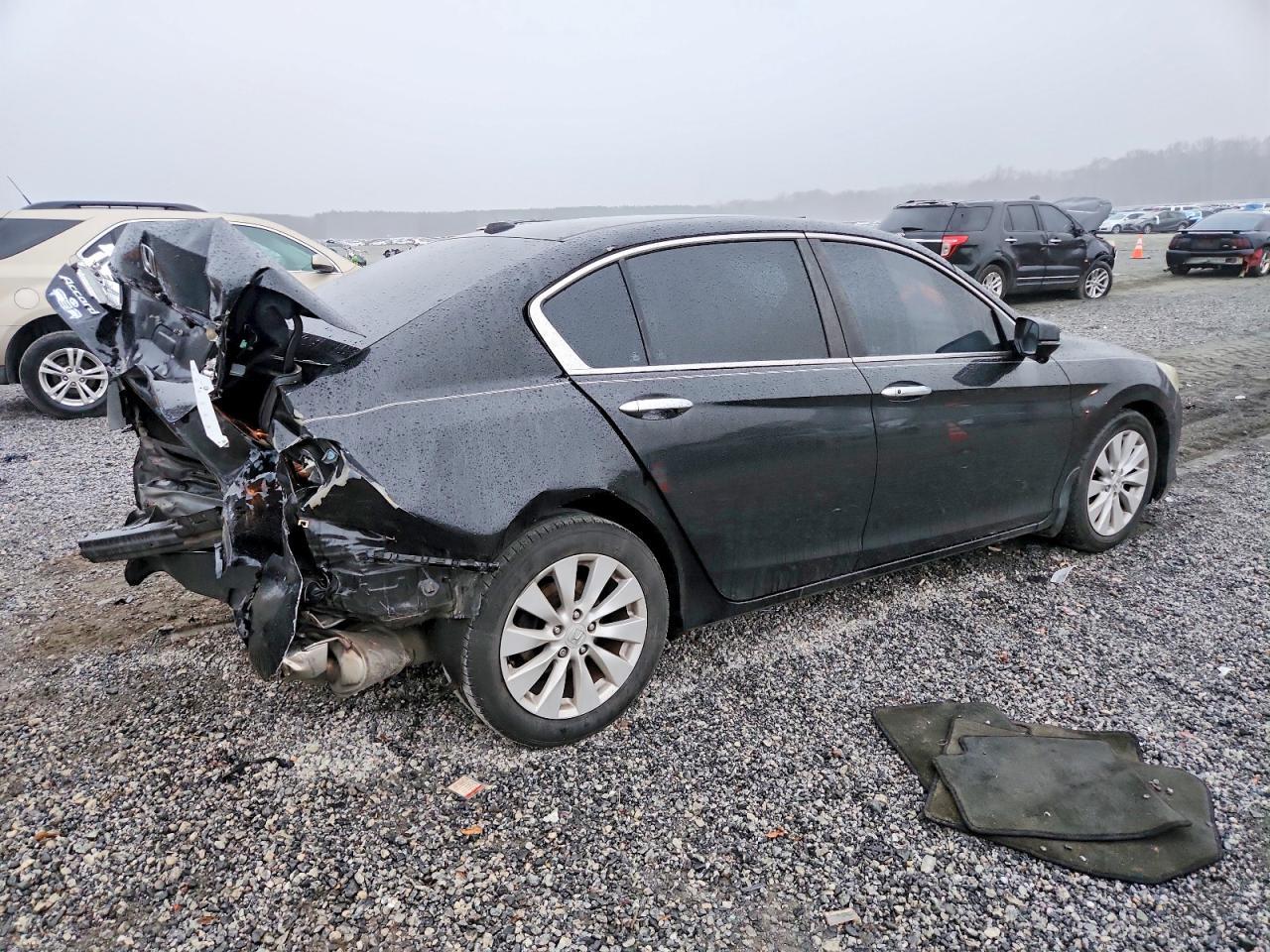 2015 HONDA ACCORD