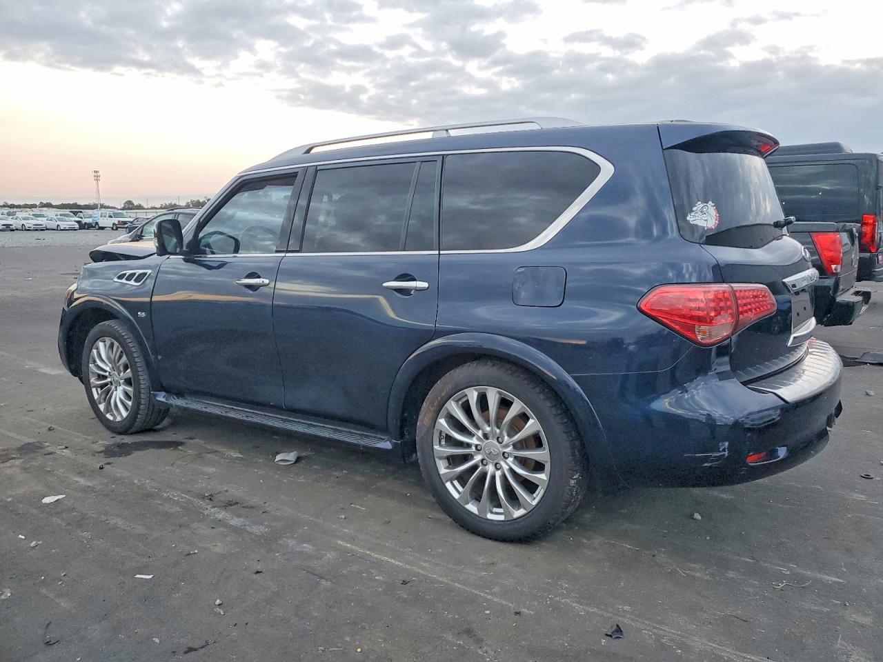 2016 INFINITI QX80