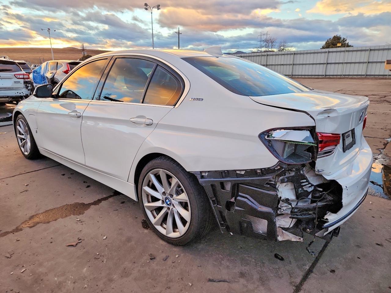 2017 BMW 3 SERIES