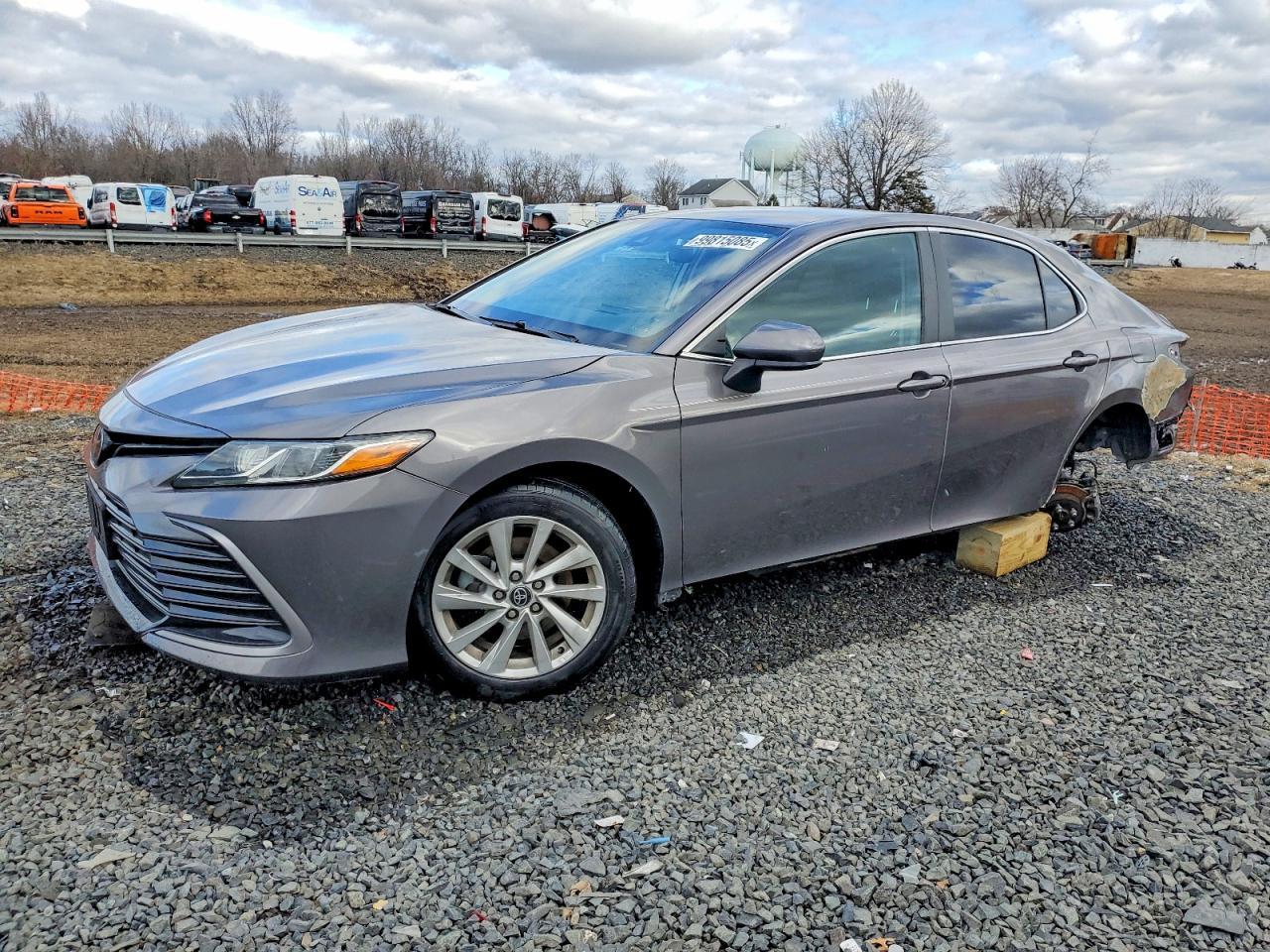 2022 TOYOTA CAMRY