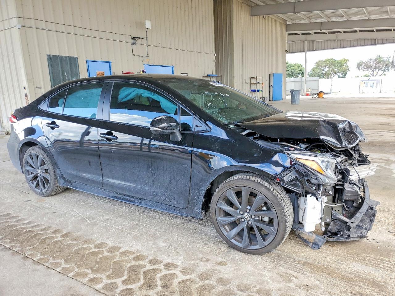 2024 TOYOTA COROLLA