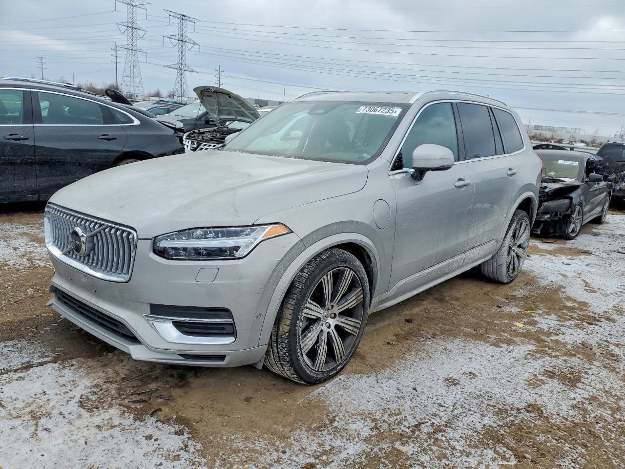 2023 VOLVO XC90