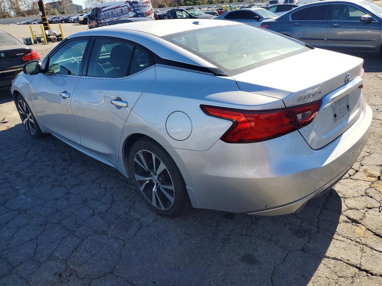 2018 NISSAN Maxima