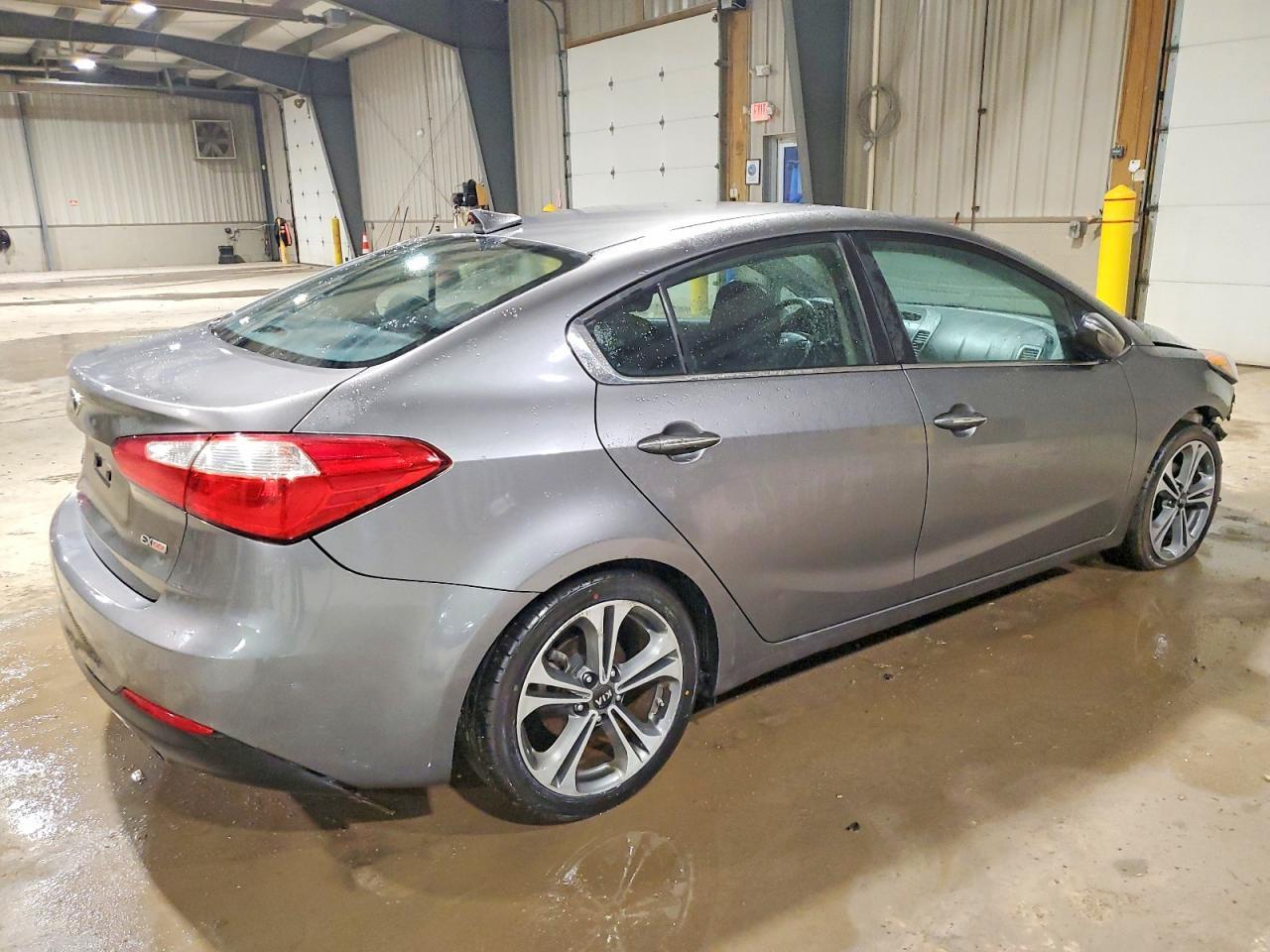 2015 KIA FORTE