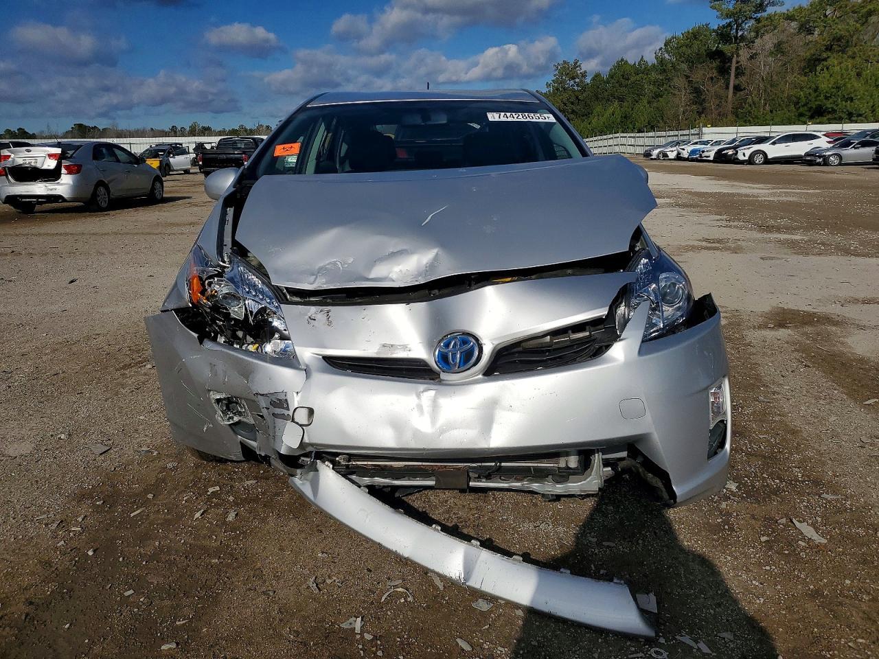 2011 TOYOTA PRIUS