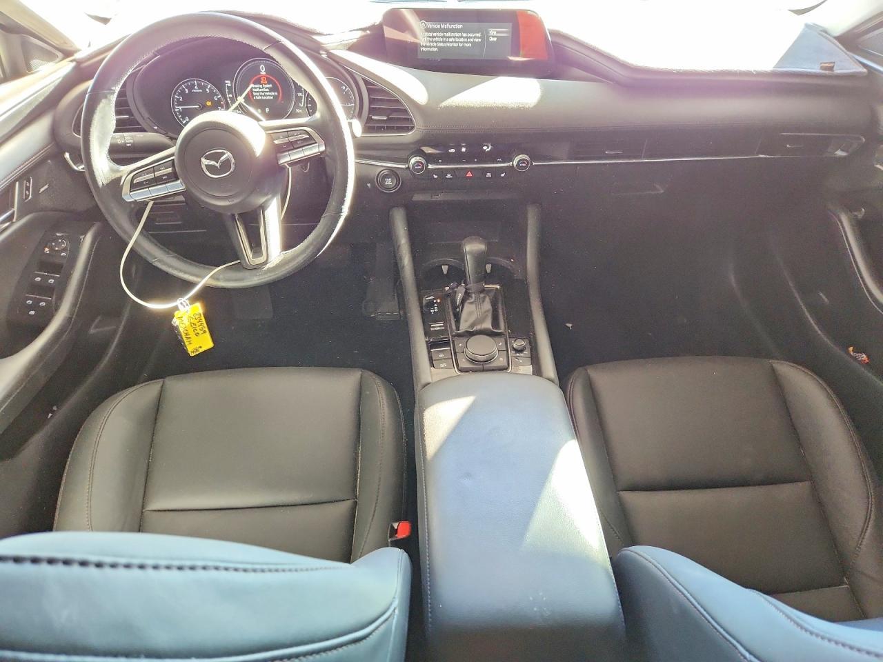 2020 MAZDA 3
