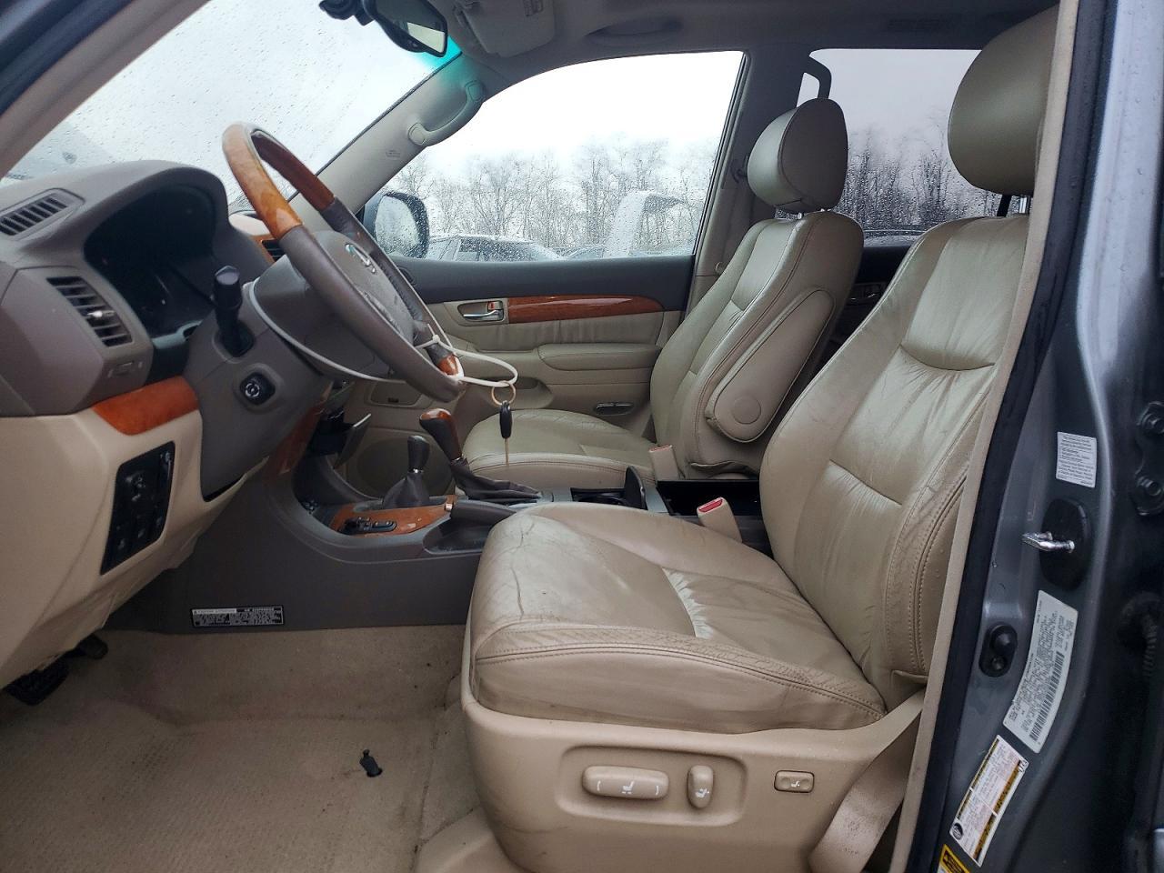 2004 LEXUS Gx 470