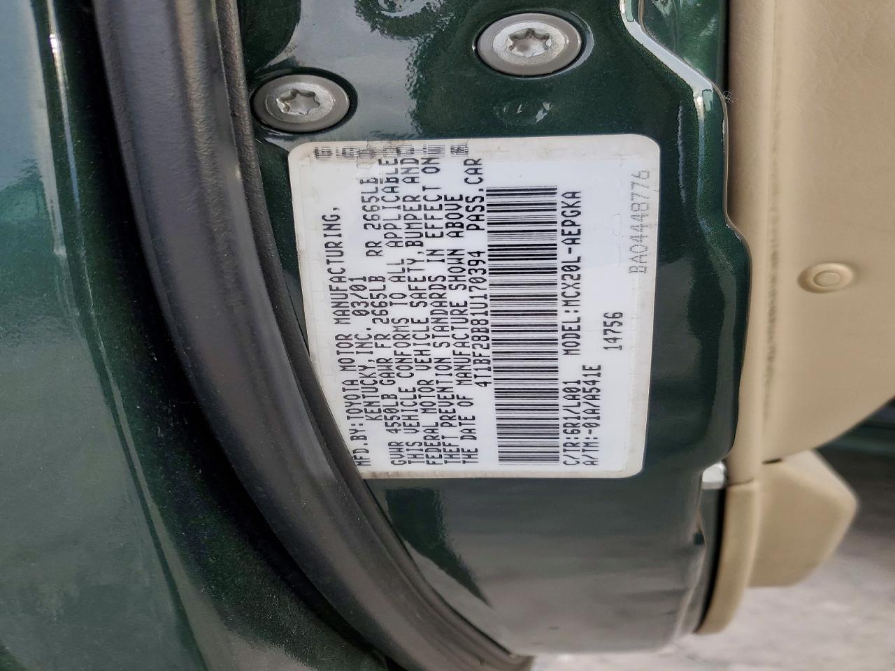 2001 TOYOTA Avalon
