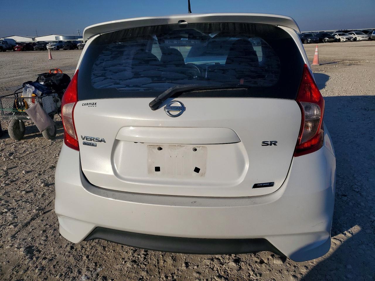 2015 NISSAN Versa Note