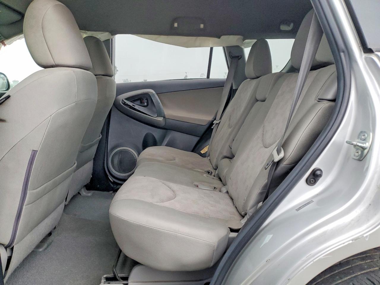 2011 TOYOTA RAV4