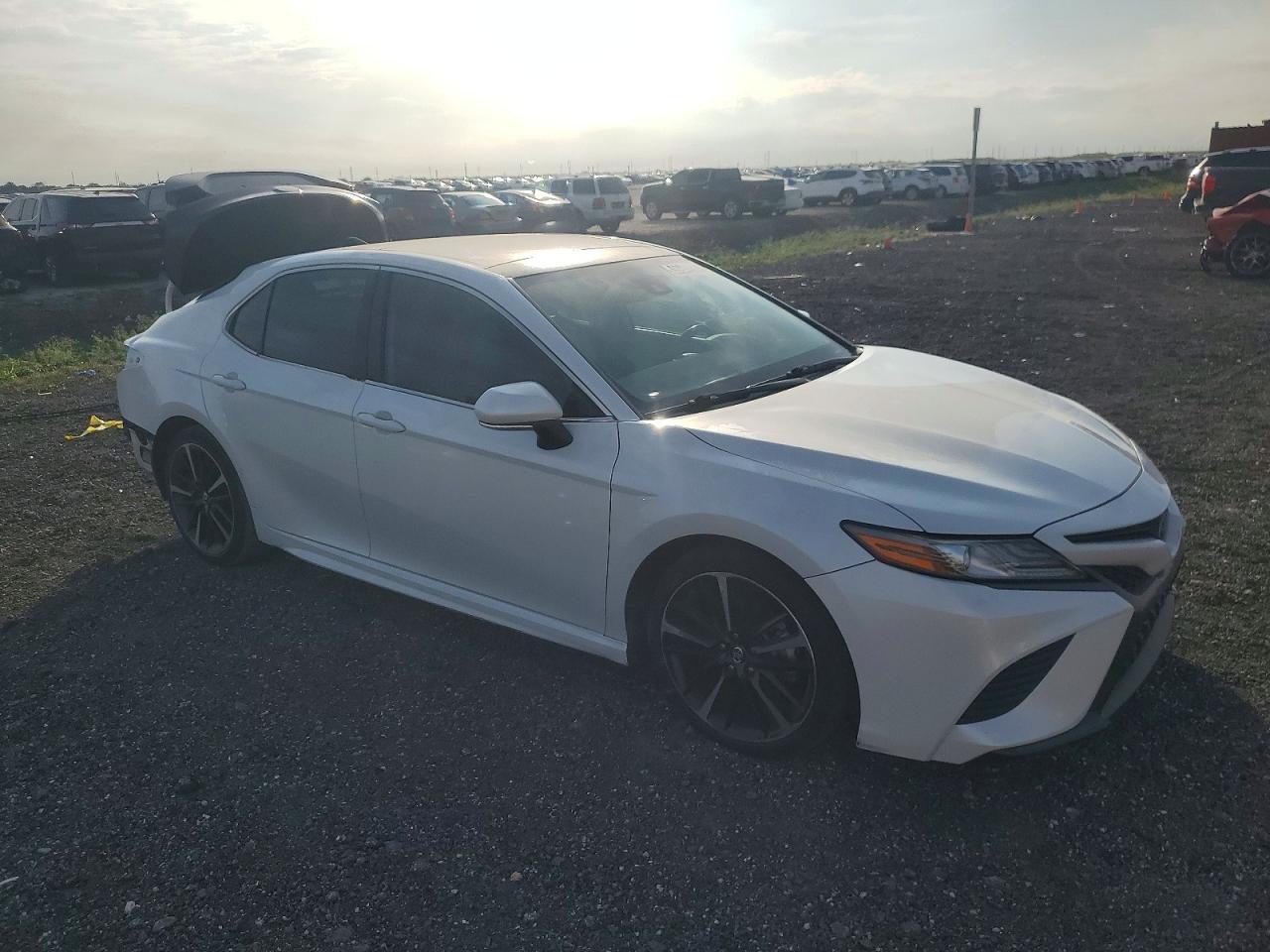 2019 TOYOTA CAMRY
