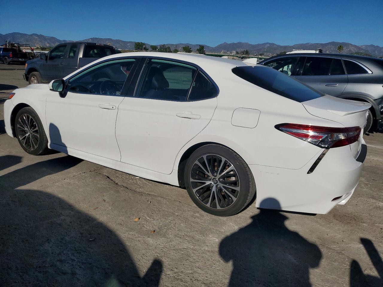 2019 TOYOTA CAMRY