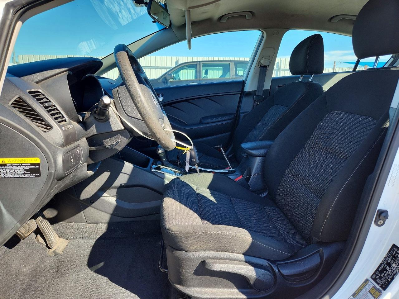 2017 KIA FORTE