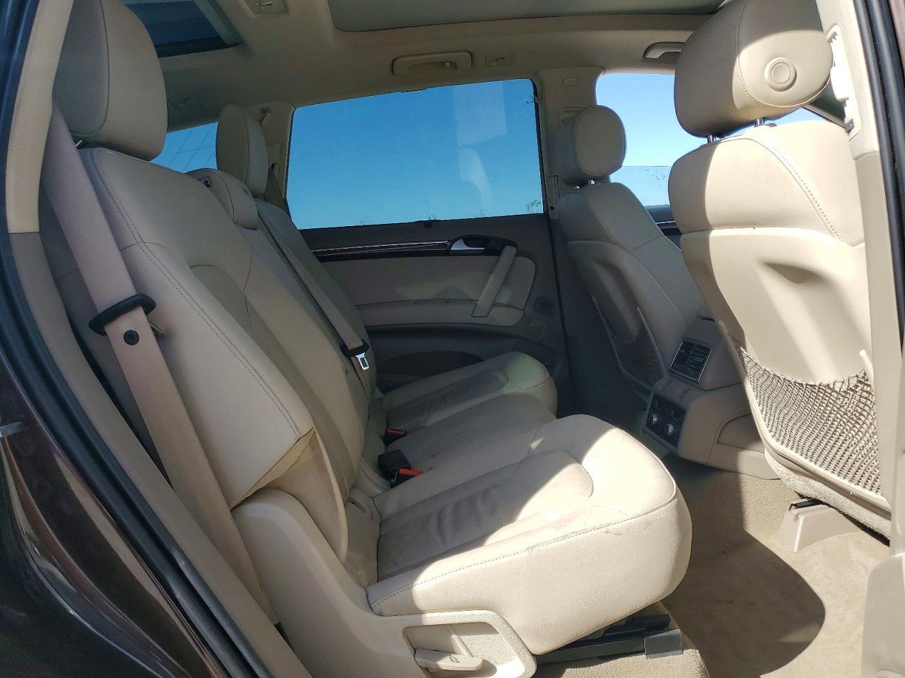 2015 AUDI Q7