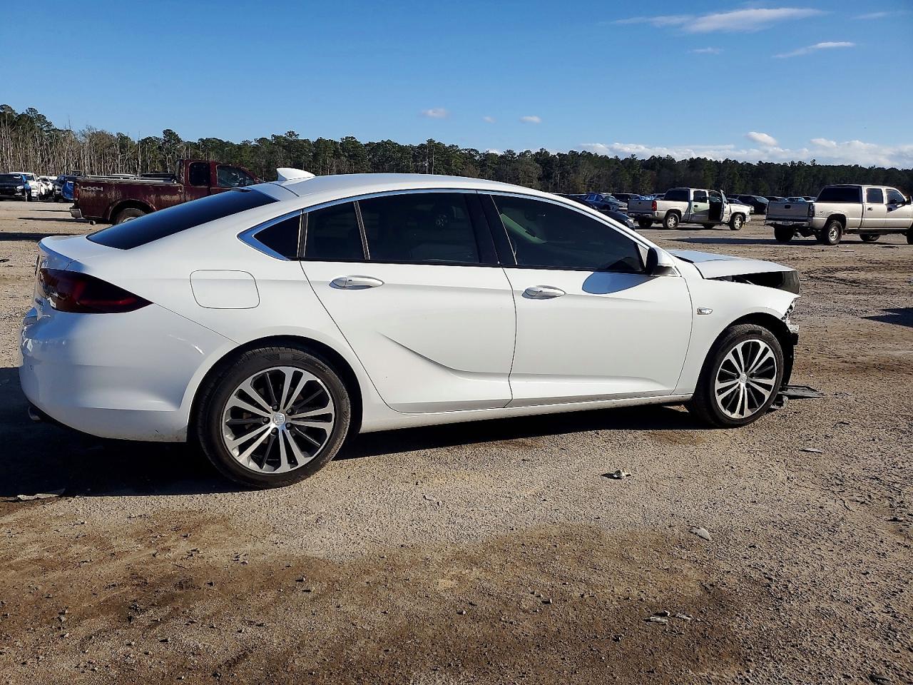 2019 BUICK Regal