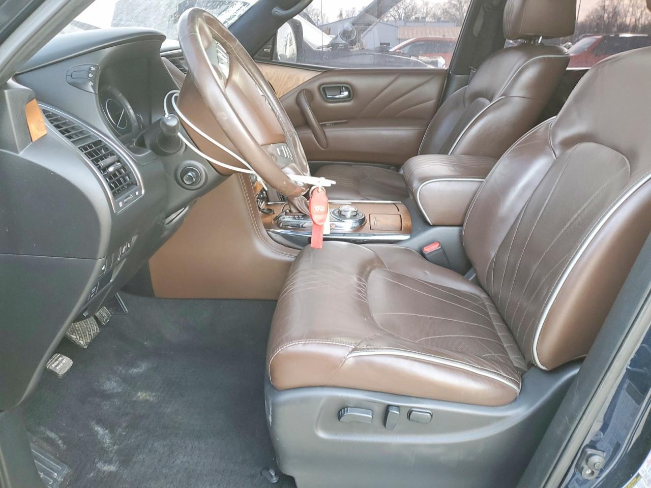 2016 INFINITI QX80
