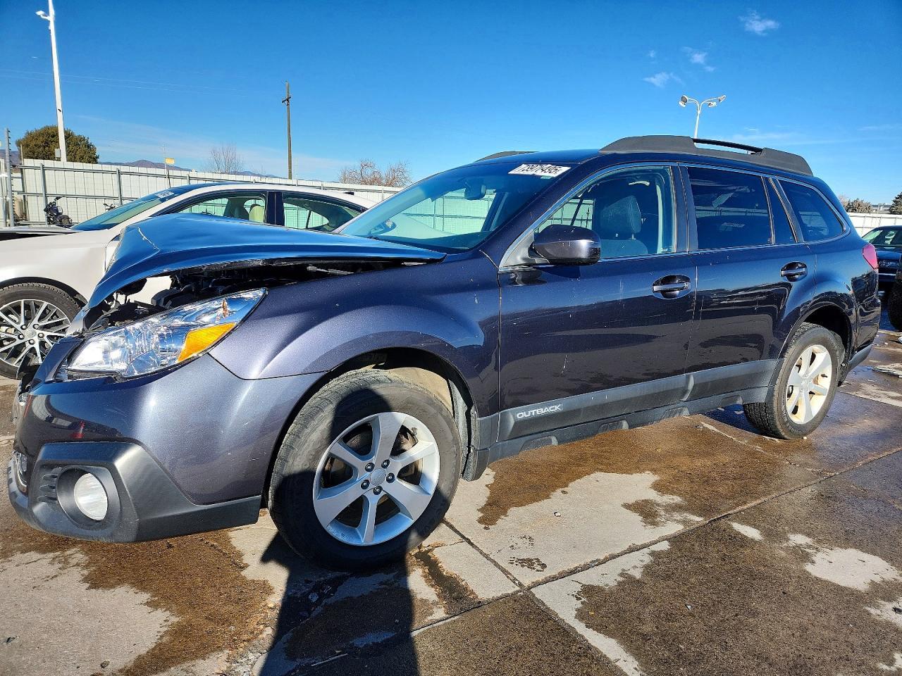 2013 SUBARU Outback