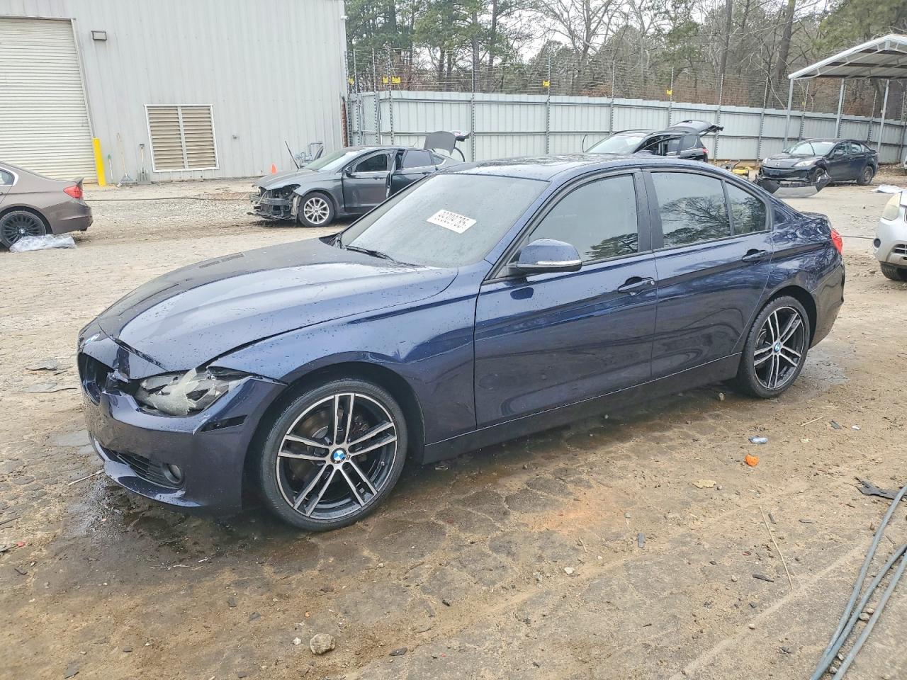2013 BMW 3 SERIES