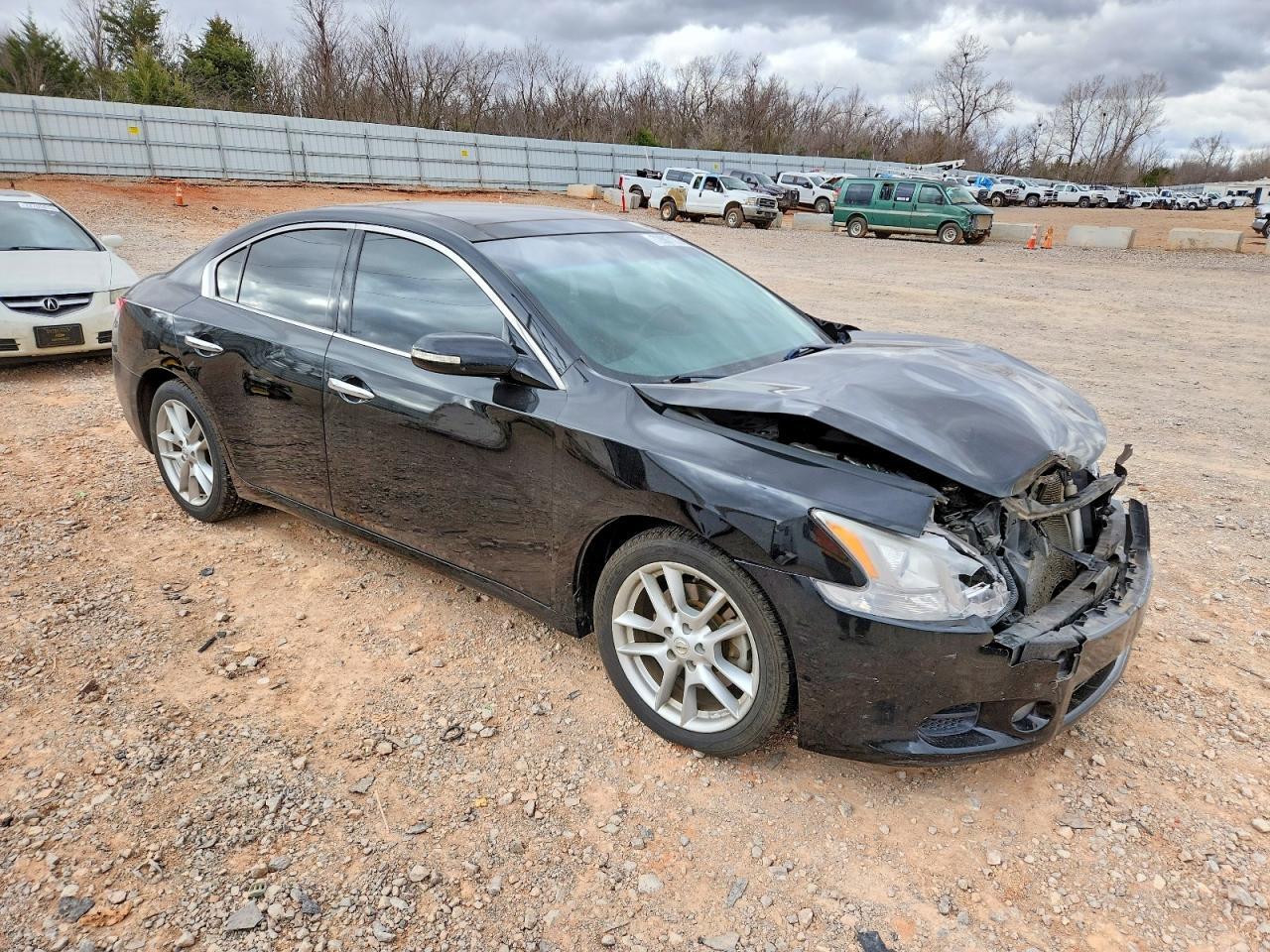 2010 NISSAN Maxima