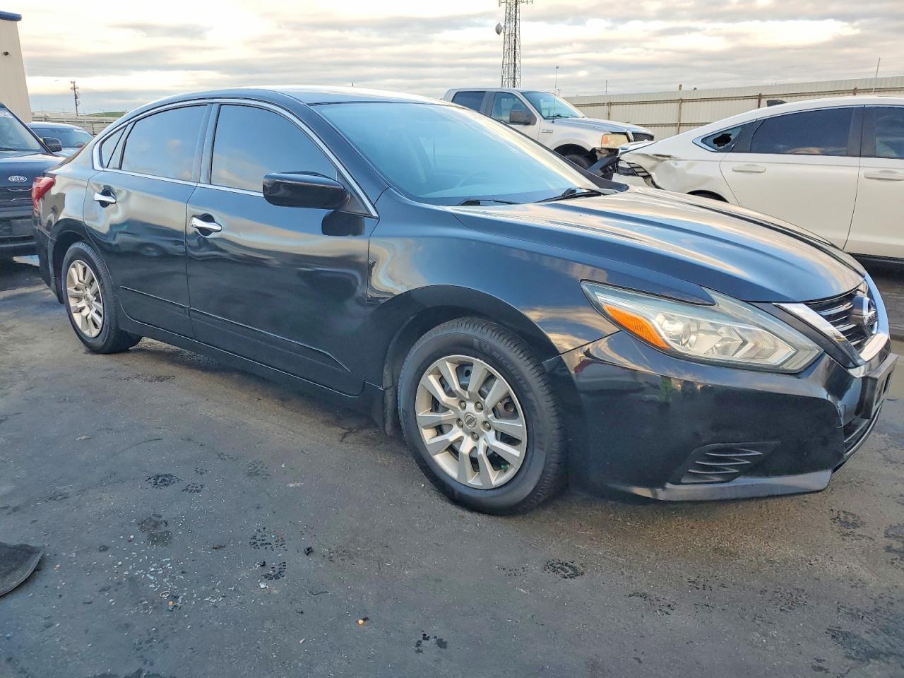 2017 NISSAN ALTIMA