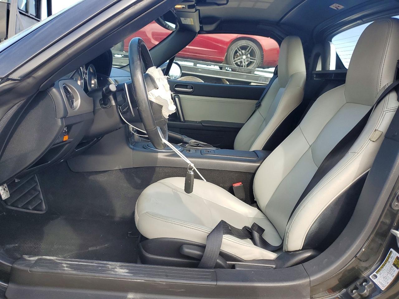 2011 MAZDA MX-5 Miata